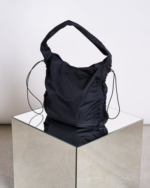 Thumbnail - JAN N JUNE DRAWSTRING SHOPPER LYNE