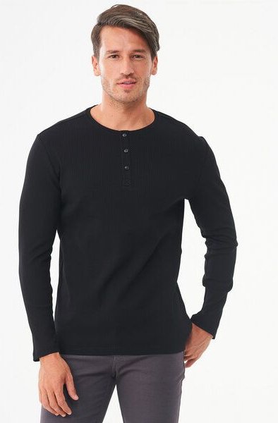 ORGANICATION Geripptes Henley Langarmshirt aus Bio-Baumwolle
