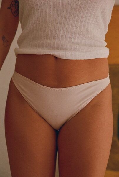 Nénés Zeitlose Unterhose