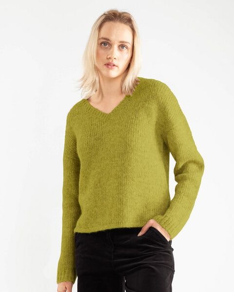 Alma & Lovis Pullover mit V-Ausschnitt aus Suri-Alpaka | Suri V-Neck Pullover