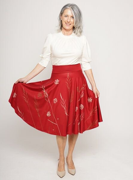 Peaces.bio - handbedruckte Biomode Tellerrock Gräserzauber in Rot