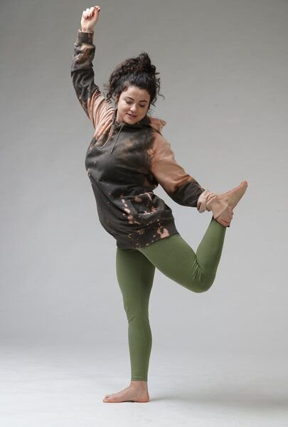 YogiLiebe Yoga Legging "Maitri" aus zertifizierter Bio-Baumwolle mit V high waist Bund