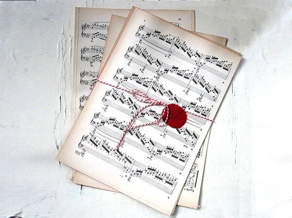 renna deluxe Geschenktüten aus Notenpapier