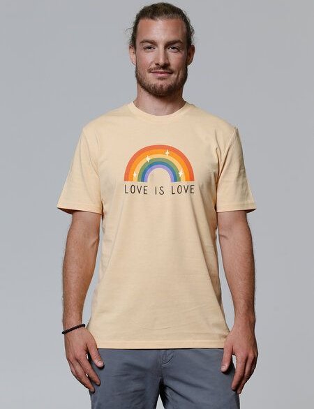 watapparel T-Shirt Unisex Love is Love