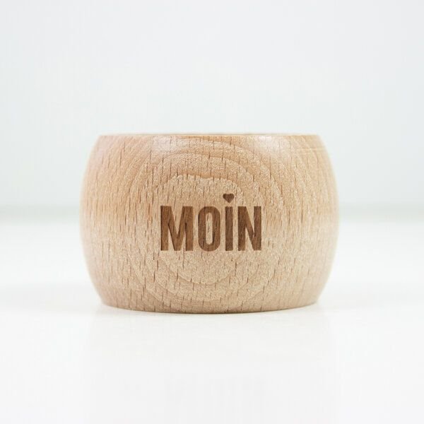 Bow & Hummingbird 2 in 1 Serviettenring und Eierbecher Moin aus nachhaltigem Buchenholz