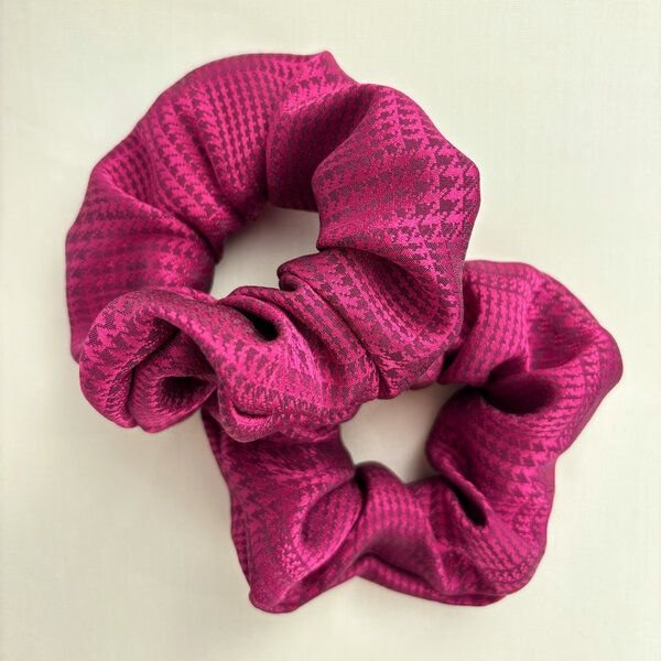 NOE Scrunchie aus nachhaltiger Seide