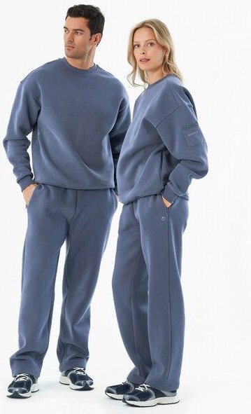 ORGANICATION POLLEN | Essentials Travel Unisex Jogginghose aus Bio-Baumwolle & Recyceltem Polyester