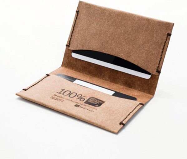 Lakange Kartenhalter aus recyceltem Leder