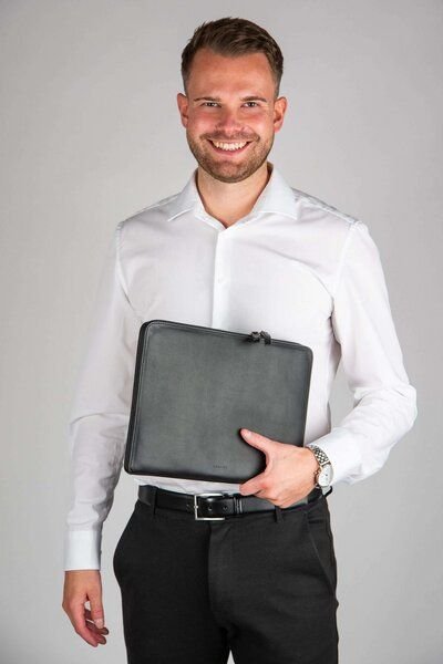 GREVIRO Tablet Tasche aus Kaktusleder (vegan) - für iPad, Surface & Galaxy Modelle