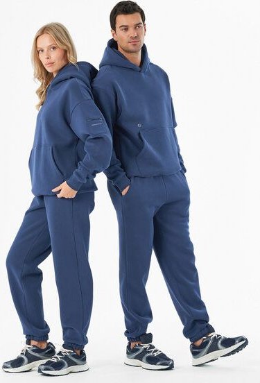 ORGANICATION HARVINN | Essentials Travel Unisex Hoodie aus Bio-Baumwolle und recyceltem Polyester