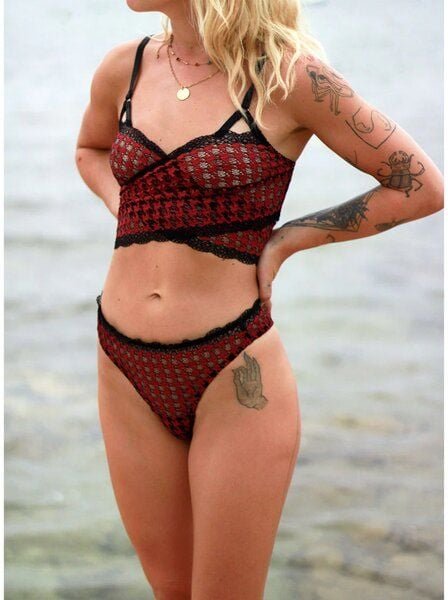 Anekdot Dharma Red Thong