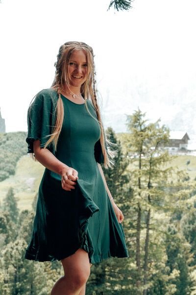 Vivien Joy Luftiges Sommerkleid mit Schmetterlingsärmel - Farrah Comfy Dress