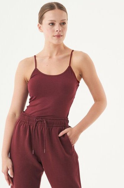 ORGANICATION ESSENTIALS-ALINA - Singlet Top aus supersoftem TENCEL Modal-Mix