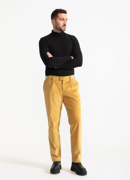 De IONESCU Die Premium Cordhose "Hamburg“ aus Bio-Baumwolle