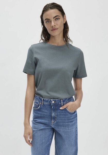 hessnatur T-Shirt aus reiner Bio-Baumwolle