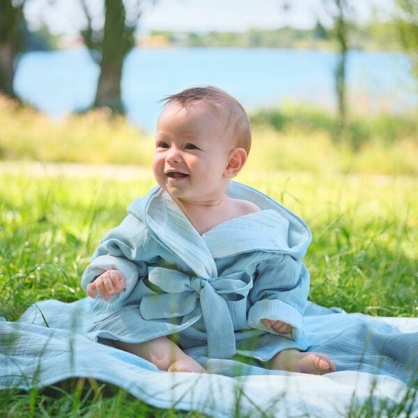 Mababu Bademantel Kinder mit Kapuze | 100% GOTS Bio-Baumwolle mit 2 Taschen und Gürtel | 1-6 Jahre | 4 Farben | Baby Bad...