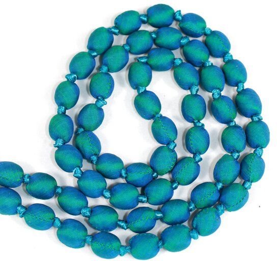 Schönes aus Indochina Seidenkette