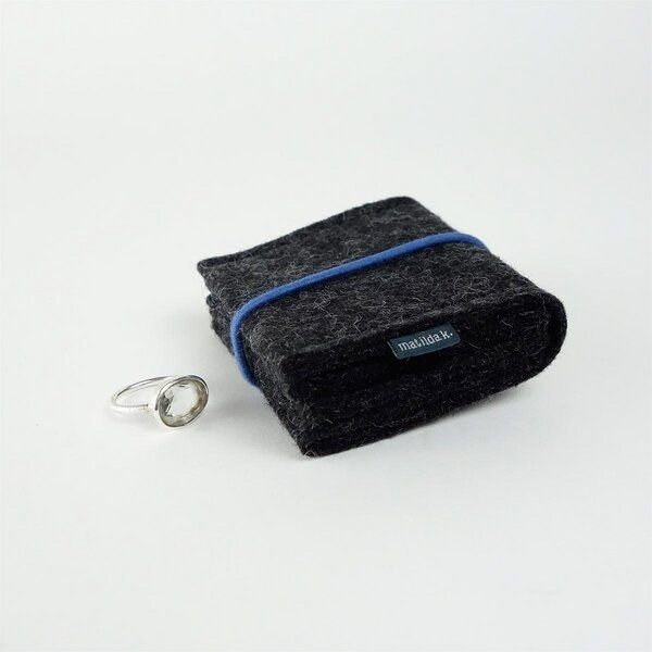 matilda k. manufaktur Schmuckaufbewahrung 'schmucknest' klein aus Wollfilz 'margarete' mit Rundgummi-Verschluß in vielen...