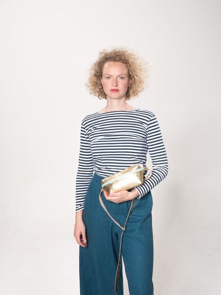 monday market Bauchtasche Luca aus Metallic-Leder