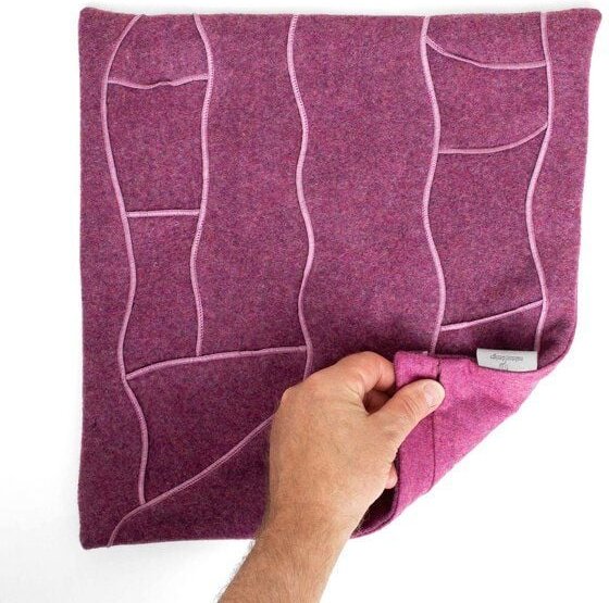 nahtur-design Dekokissen "zero-waste" aus kuscheliger Schurwolle | Unikate