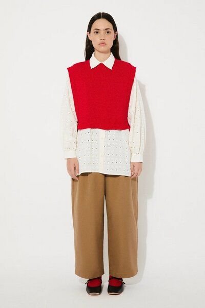 Rita Row - Pilea Vest