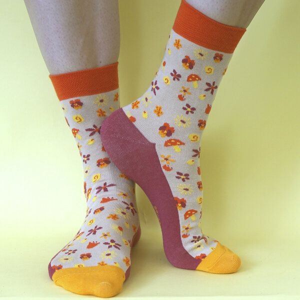 Fräulein Prusselise Flower Power Socke Millefleur beige orange bunt
