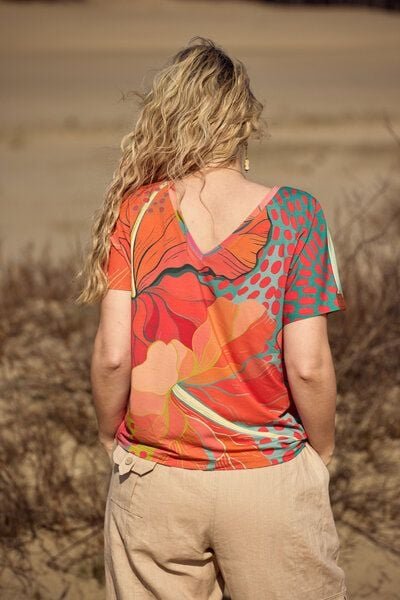 KOKOworld Bluse Saja – weiche Viskose weiter Schnitt reversible V-Ausschnitt – bequem für Yoga – Fair produziert