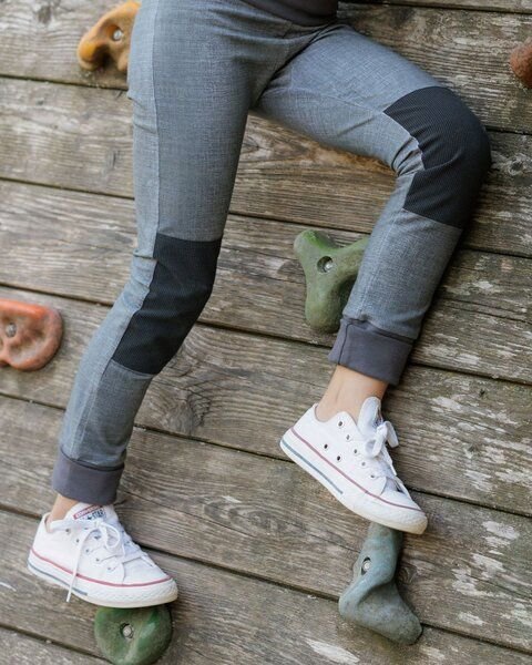 Babbily Robuste Kinderleggings mit verstärkten Knien - mitwachsend. Jeans Optik