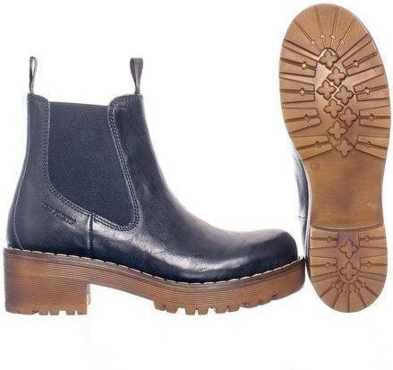 Ten Points Clarisse, Boots