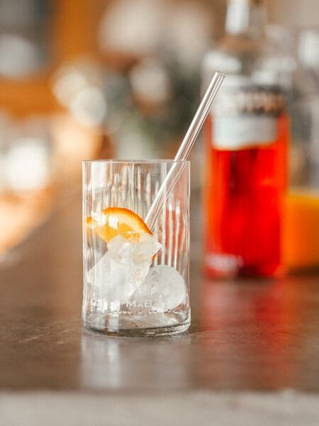 MaBe Glas - Upcycling - aus einer leergetrunkenen Campari Flasche - der Sommer Hit - natürlich auch im Herbst & Winter u...