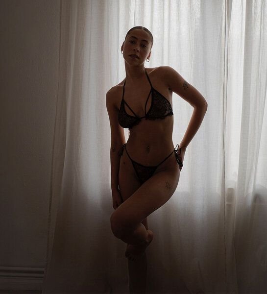 Anekdot Slip Cherry Blossom String