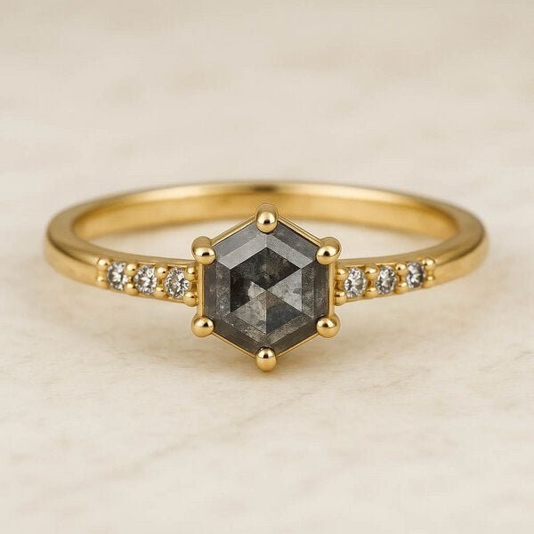 Spirit of Island Gold Ring | Diamant Hexagon