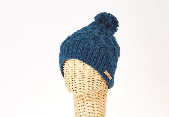 short'n'pietz Schurwollmütze mit Rautenzopfmuster und Bommel