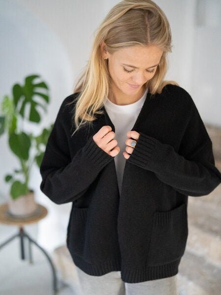 FUXBAU Oversize Cardigan
