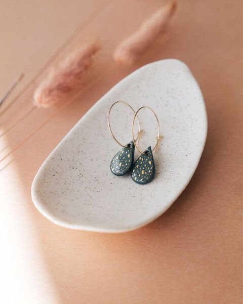 lille mus Creolen mit Porzellan-Anhänger 'Tropfen Terrazzo' Porzellanschmuck