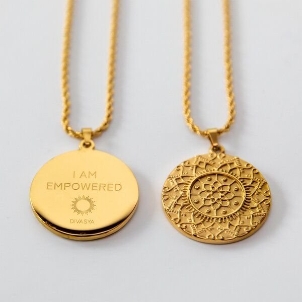 Divasya Halskette mit Mandala Anhänger | vergoldet | I am empowered