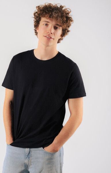 Honest Basics Basic T-Shirt