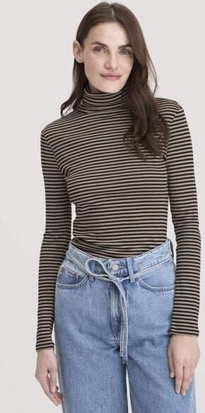 hessnatur Streifen Softrib Longsleeve Fitted aus Bio-Baumwolle und Modal