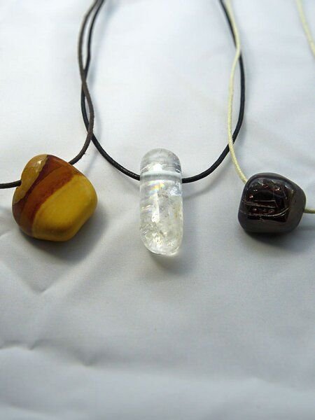 OneWorldMinerals Therapiestein Anhänger-Set "Vom Chaos zur Lebensfreude"