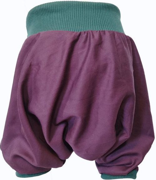 liebewicht kurze Pumphose Sommerhose lila aus Bio Satin