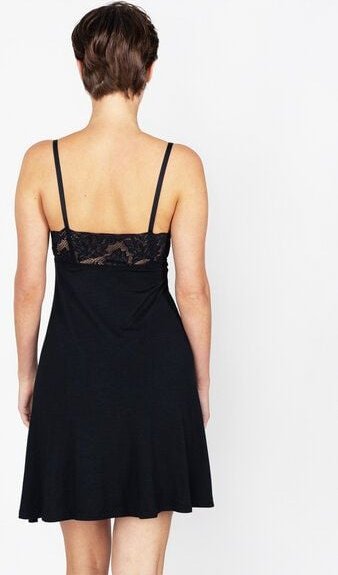 erlich textil Lene Nachthemd mit Spitze aus weichem Modal, made in Europe