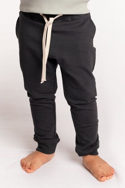 M23 Kinder Jogginghose aus Biobaumwolle, Modell "Luke"