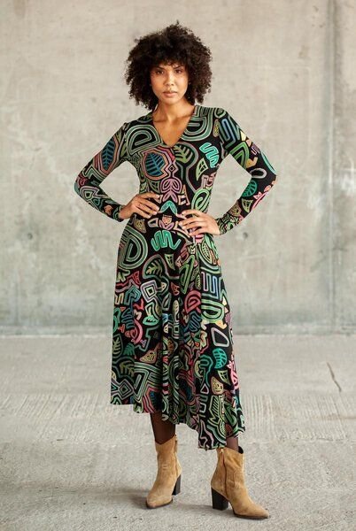 Kleid Lia – Maxikleid mit ausgestelltem Rock – Lange Ärmel – V-Ausschnitt – Versteckte Taschen – Farbenfroher einzigarti...