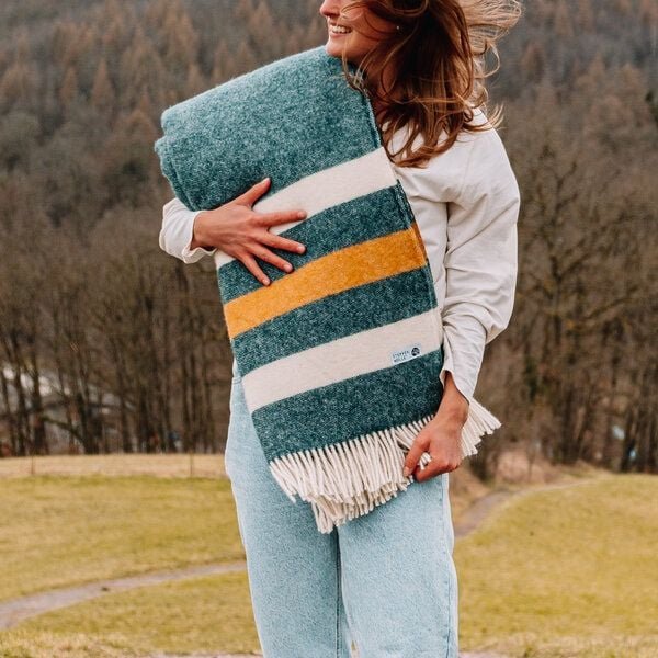 Steppenwolle Decke YOSEMITE für Drinnen & Draußen | 100% Schurwolle