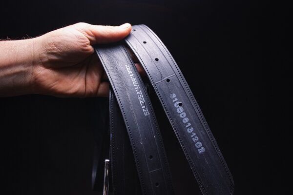 ARTHURKOPF Gürtel aus Fahrradschlauch