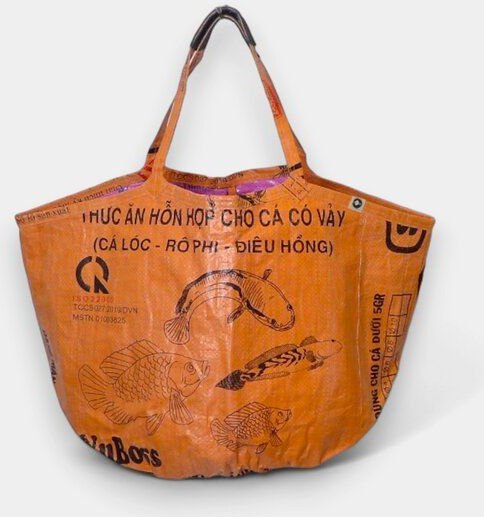 REFISHED fair fashion Tasche 'SOULMATE' - upcycelte Fischfuttersäcke