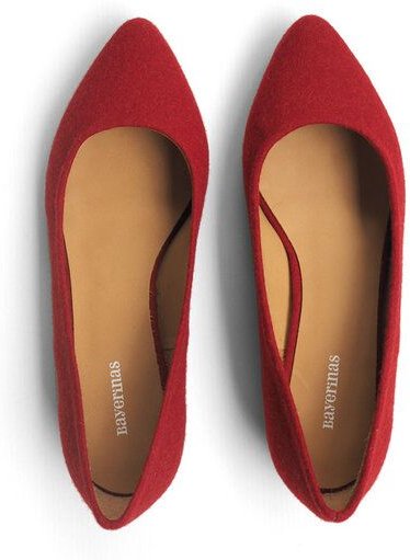 Bayerinas Spitz Ballerinas 'München' (tiefer Ausschnitt)