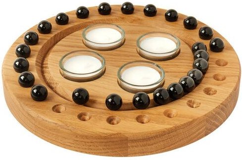 klotzaufklotz Adventskalender und Adventskranz mit Teelichtern