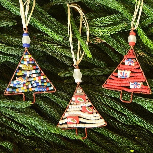 Global Mamas Upcycling Christbaumschmuck - Weihnachtsbaum - S/L - Rainbow/Weiß/Rot - Weihnachten - Geschenkdeko - Weih...