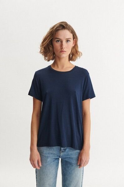 Basic Apparel T-Shirt JOLANDA aus Tencel